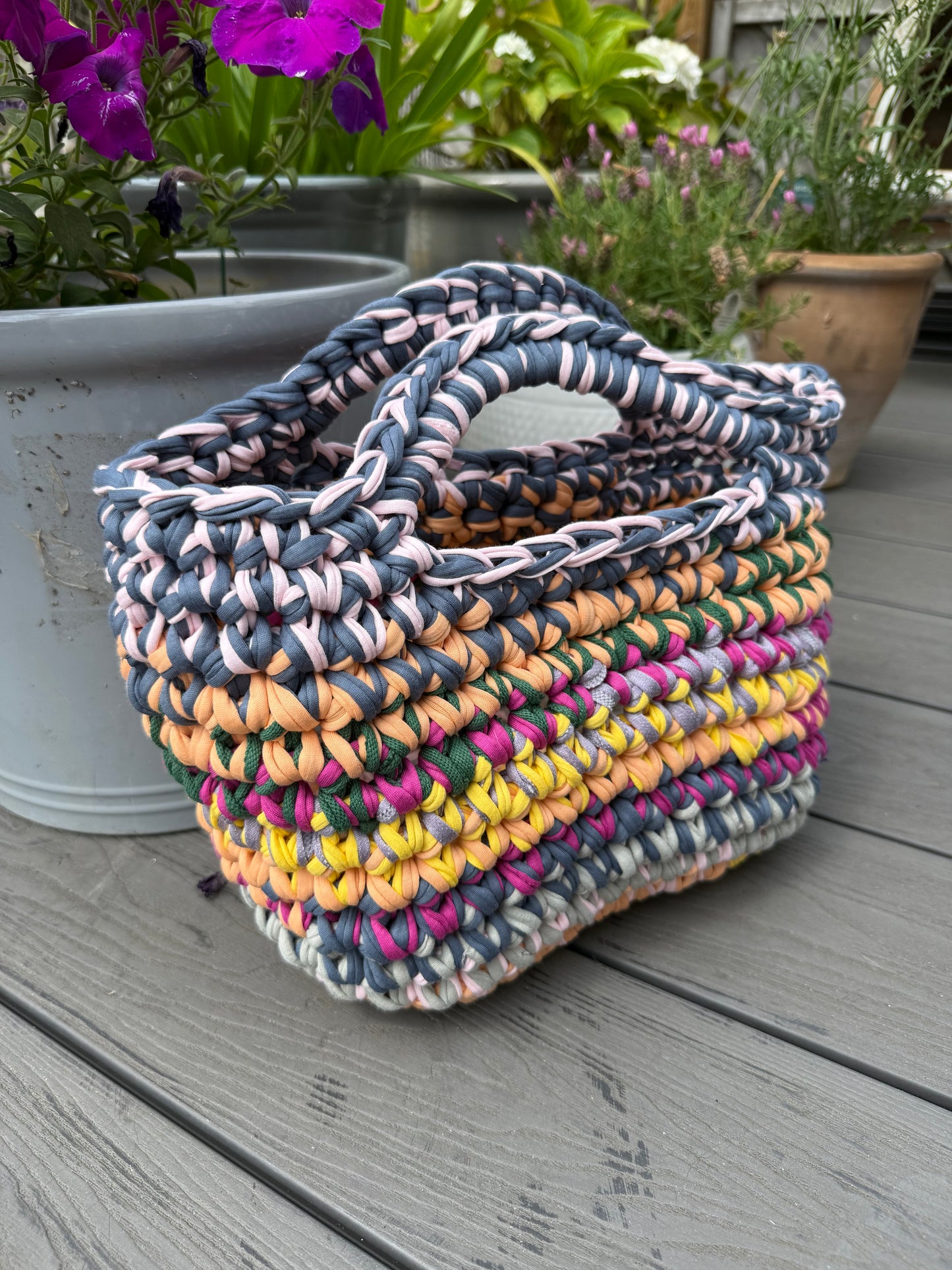 The Medium Multicolour 1