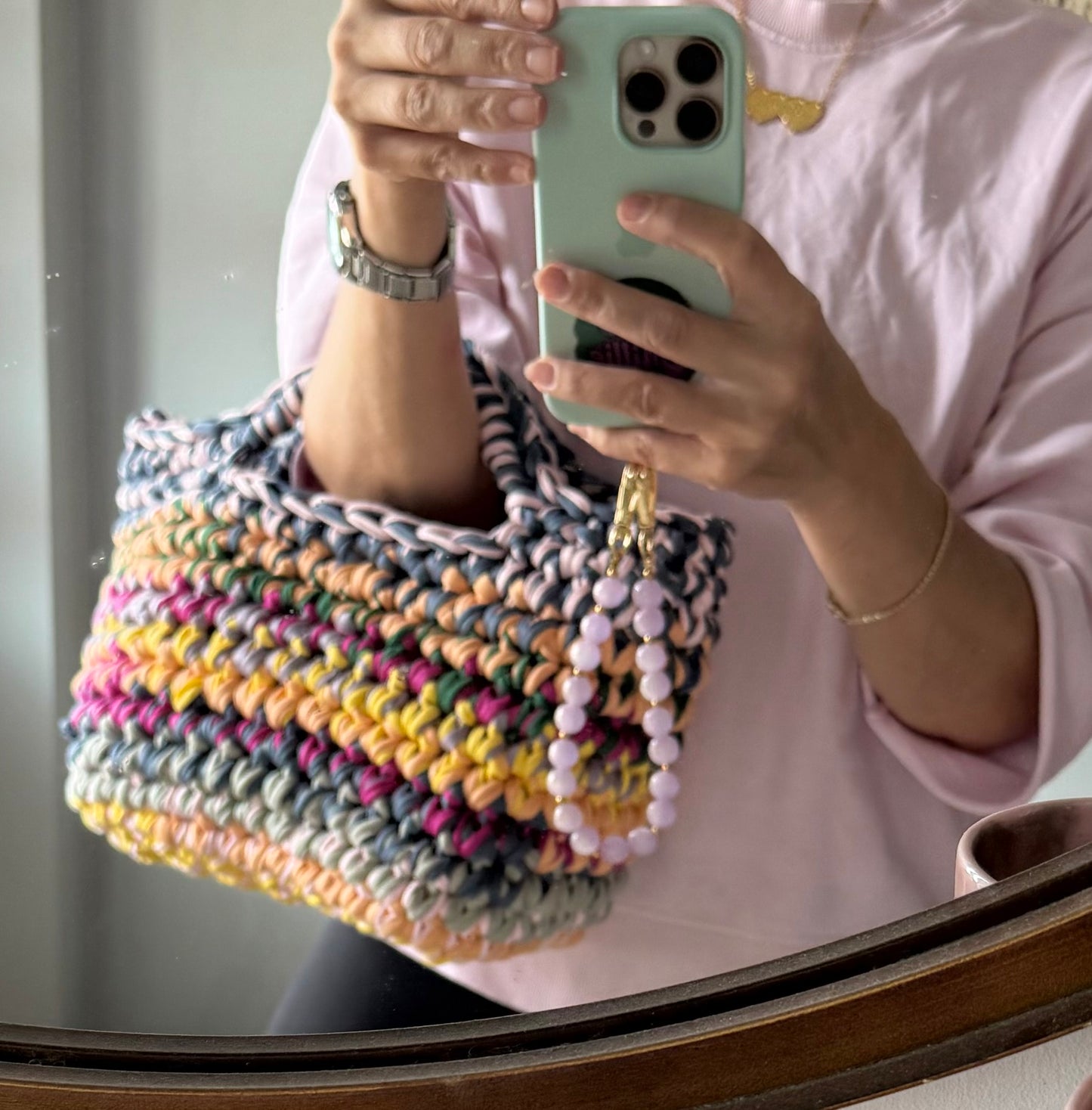 The Medium Multicolour 1
